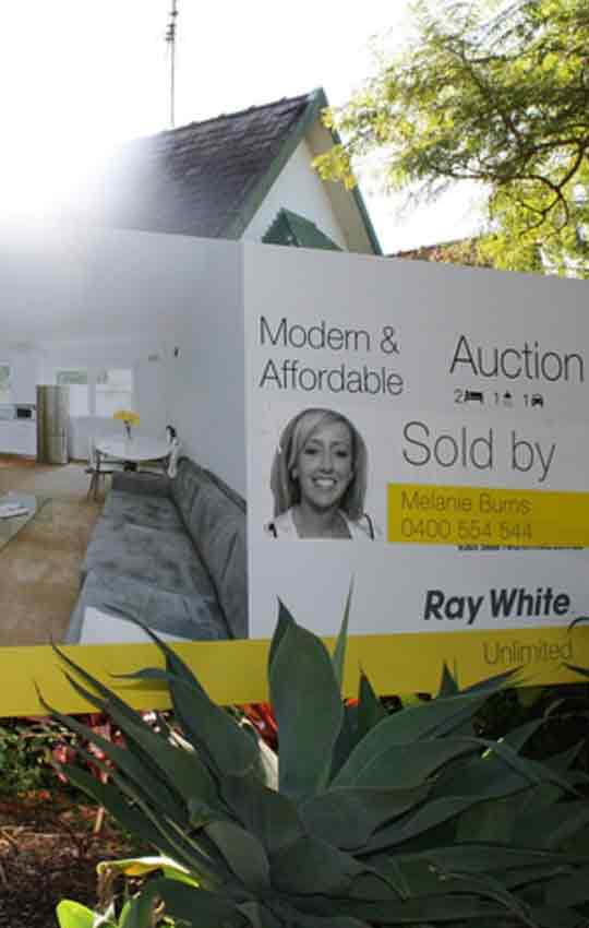 real-estate-agent-face